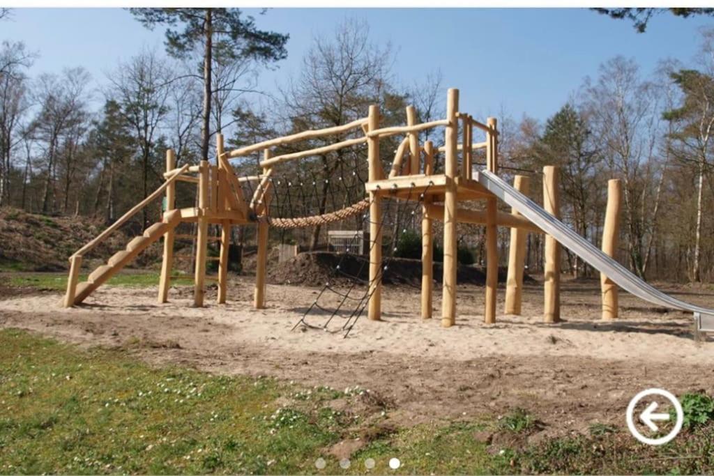 Chalet Toetje Op De Veluwe Hoenderloo Luaran gambar