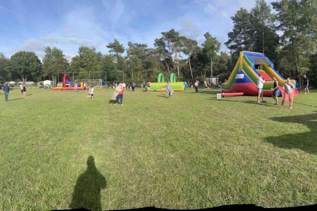 Chalet Toetje Op De Veluwe Hoenderloo Luaran gambar